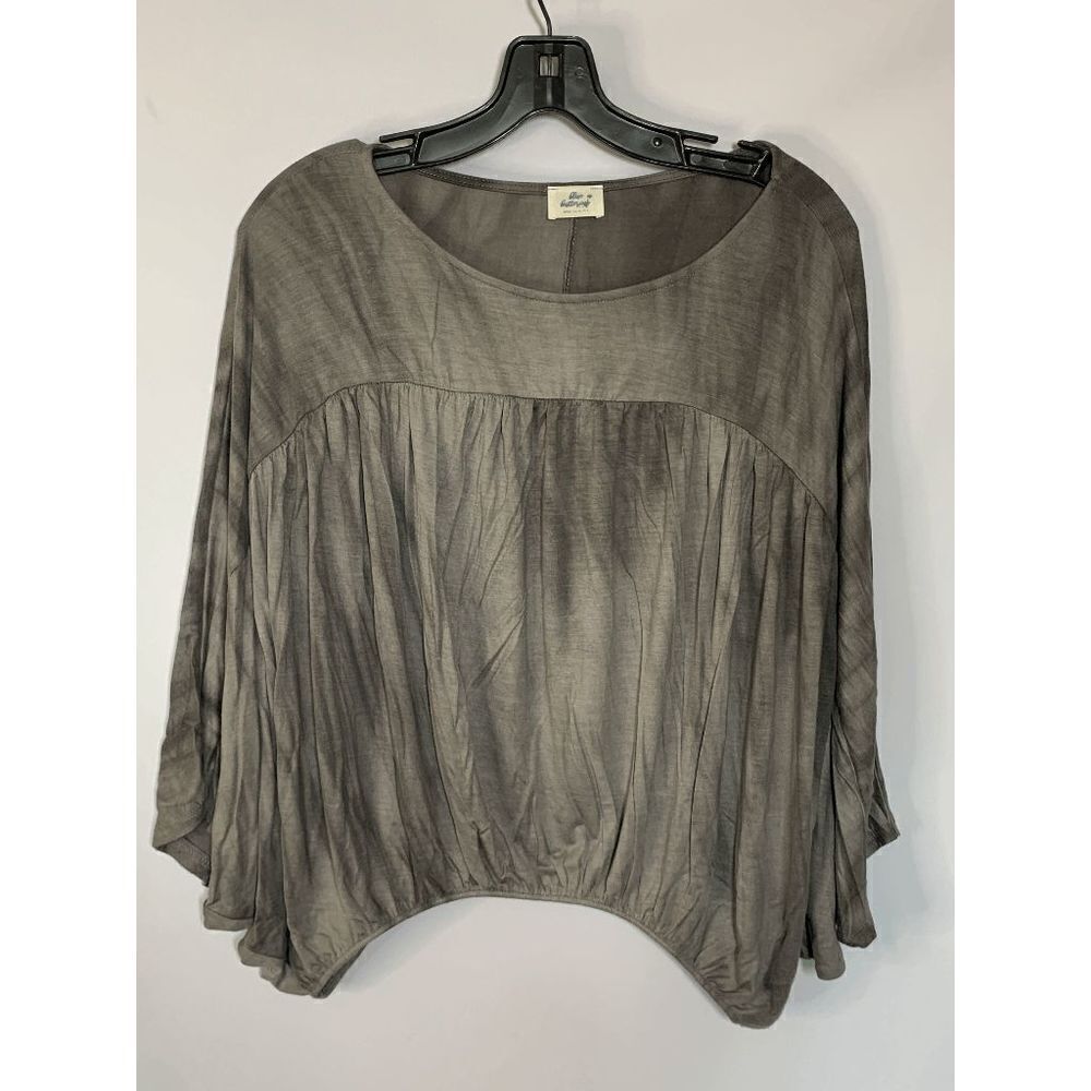 Blue Buttercup Butterfly Sleeve Dye Print Top size Medium